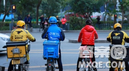 為完成博士論文做外賣騎手材料作文800字 關于為完成博士論文做外賣騎手的材料作文800字