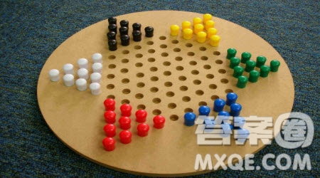 我最喜歡的運(yùn)動下跳棋作文300字 關(guān)于我最喜歡的運(yùn)動下跳棋的作文300字