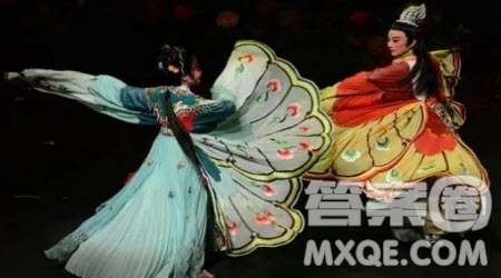 梁山伯與祝英臺縮寫作文400字 關(guān)于梁山伯與祝英臺的縮寫作文400字